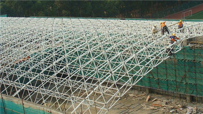 西藏運長鋼結構工程公司 專業定制拉薩網架膜結構、玻璃幕墻與彩鋼活動鋼結構網架